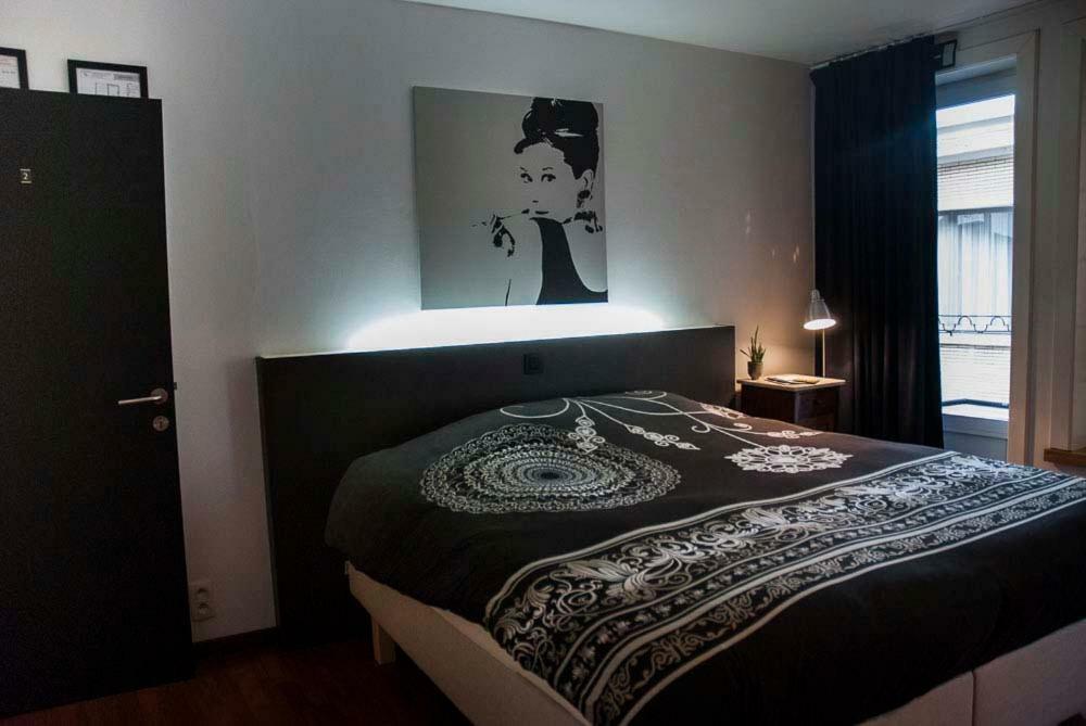 Logies Zen Aan Zee Bed & Breakfast Oostende Bagian luar foto